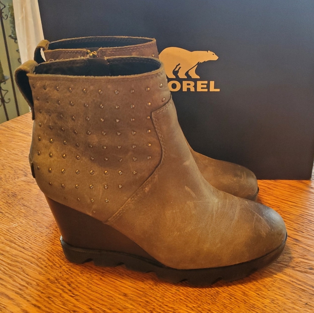 Sorel Joan of Uptown wedge boot